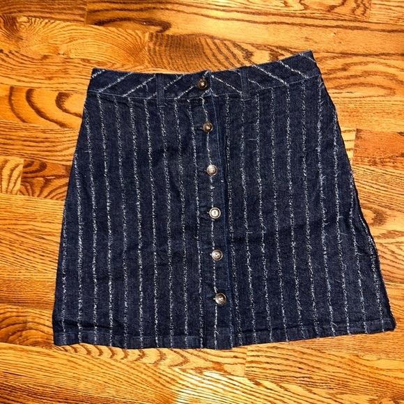 NEW Armani Emporio Armani Pinstripe Denim Mini Skirt button down size 40 NWOT - Picture 2 of 9